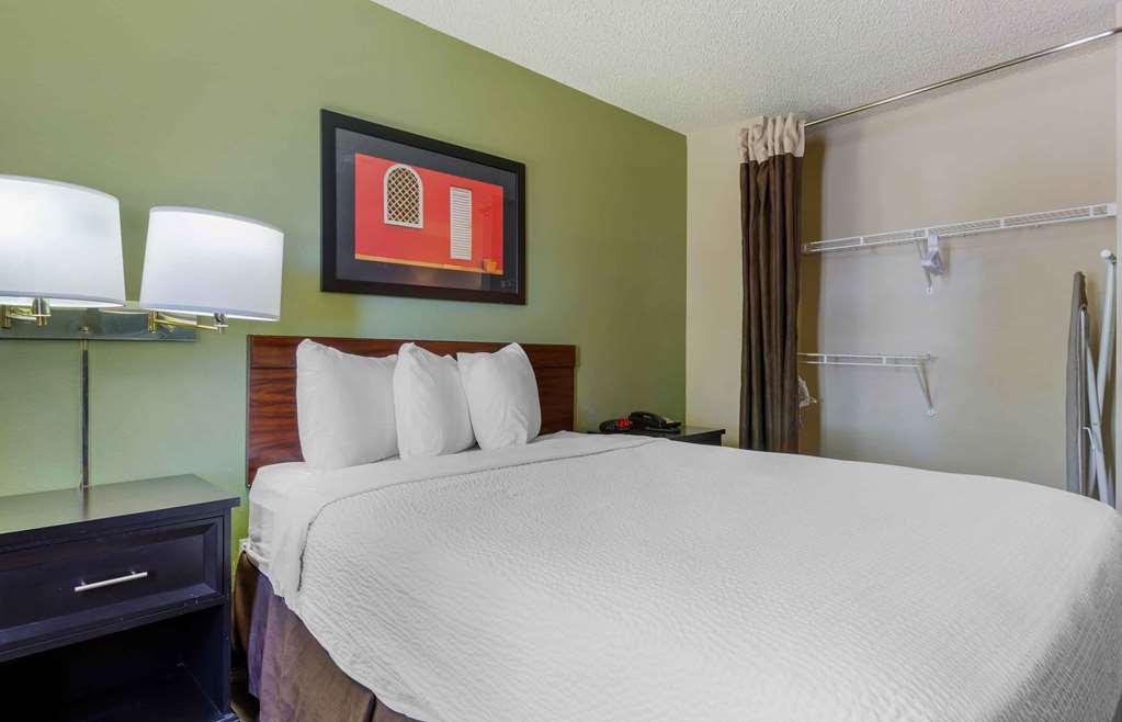 Extended Stay America Suites - Phoenix - Airport Room photo