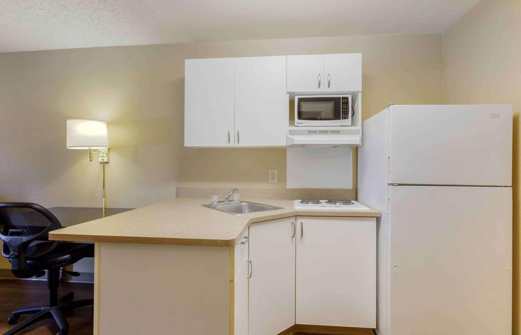 Extended Stay America Suites - Phoenix - Airport Exterior photo