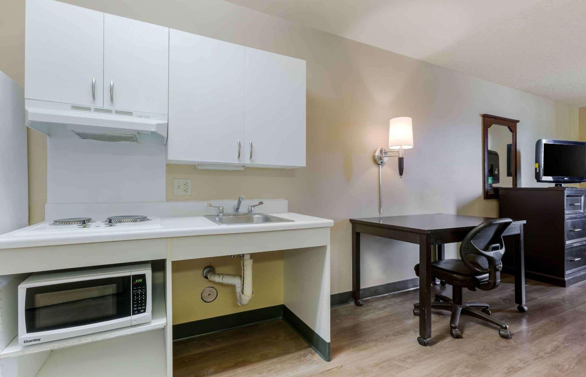 Extended Stay America Suites - Phoenix - Airport Exterior photo